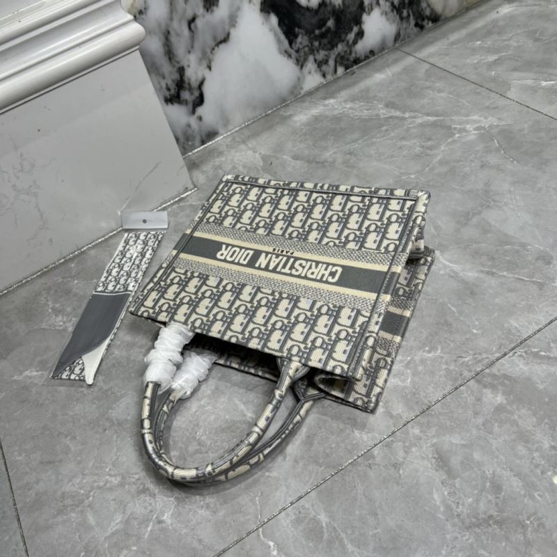 Christian Dior Shopping Bags